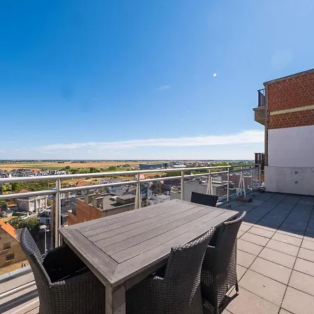 Beautiful Penthouse With Phenomenal Sea View Apartment *