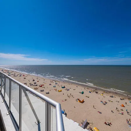 Apartment Beautiful Penthouse With Phenomenal Sea View