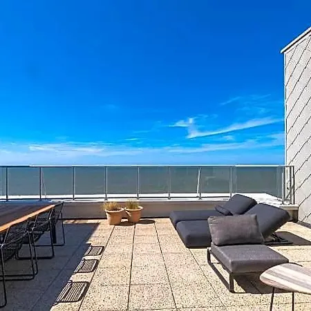 Beautiful Penthouse With Phenomenal Sea View